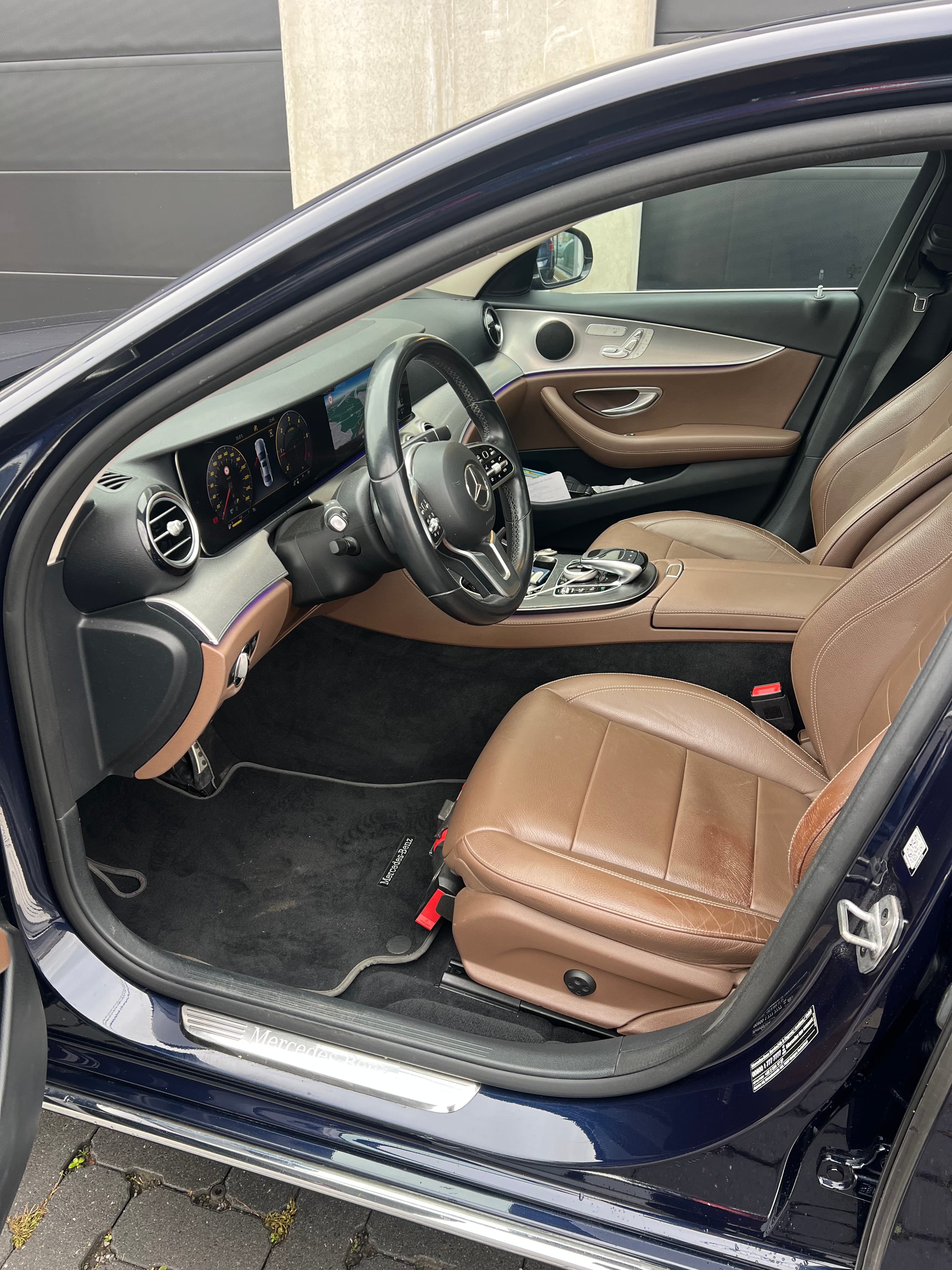 Mercedes-Benz E 200 — 9/10
