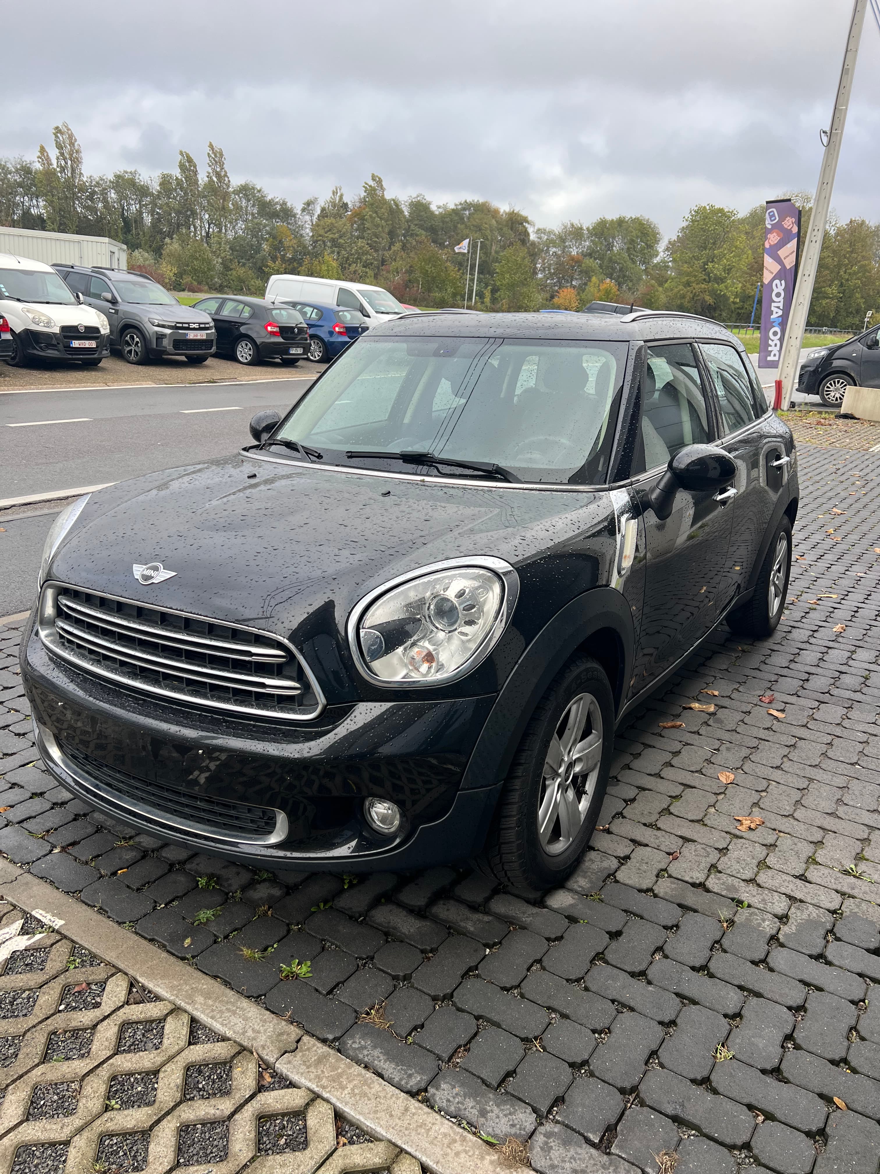 Mini Countryman — 6/9